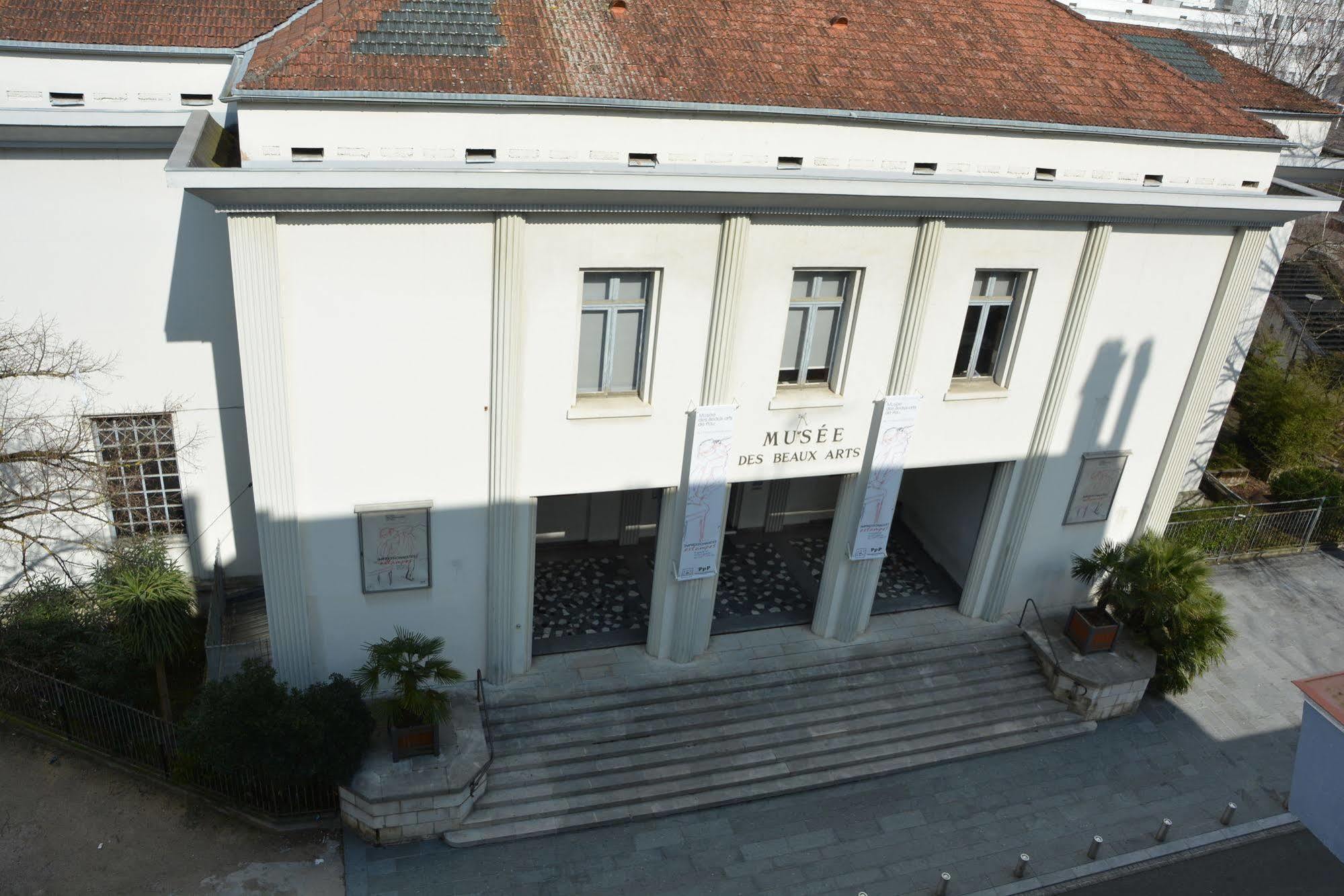 Le Matisse Pau Centre Hotel Exterior photo